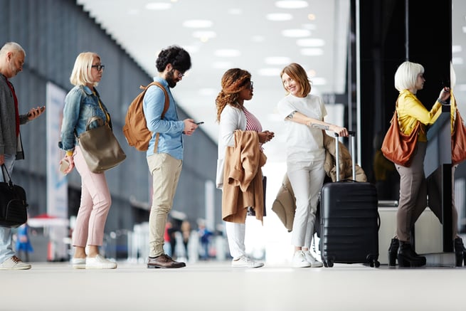people-queuing-in-line