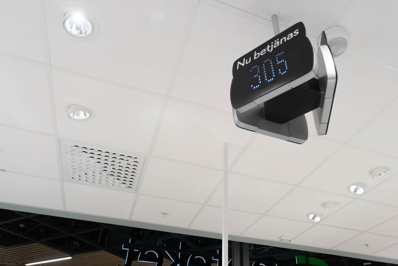 Apoteket Optimizes the Customer Journey with Qmatic