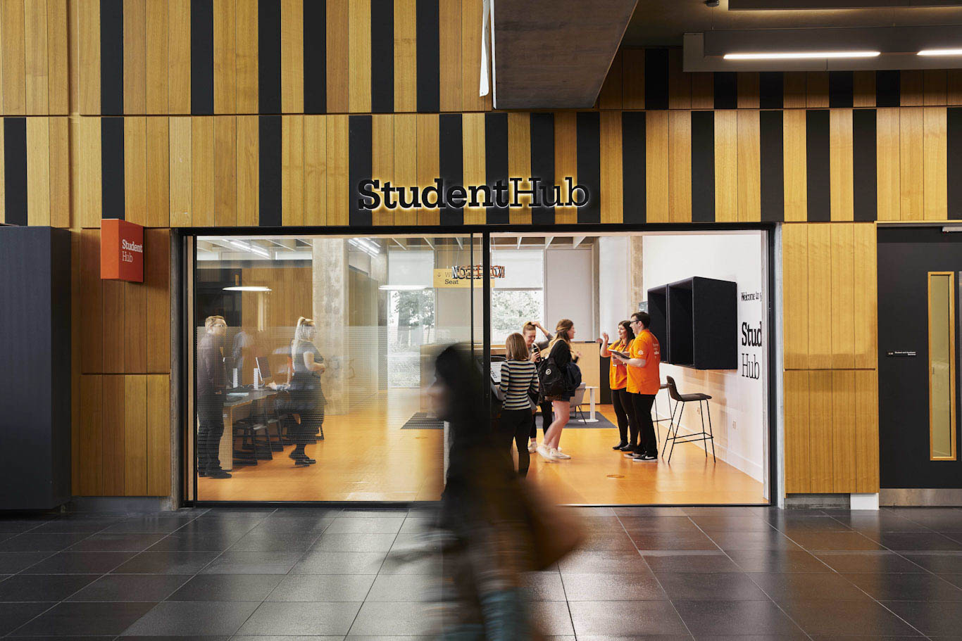 Manchester Metropolitan University Revolutionizes the Student Experience with Qmatic